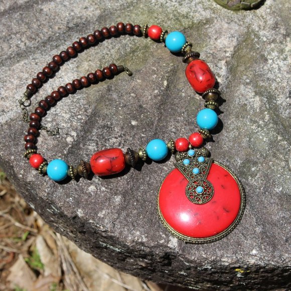 Big Red Tribal Cultural Statement Necklace - Picture 11 of 15